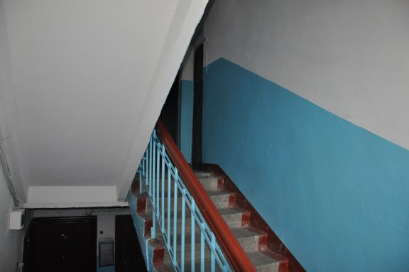 На Красной 33/51 выполнен ремонт мест общего пользования